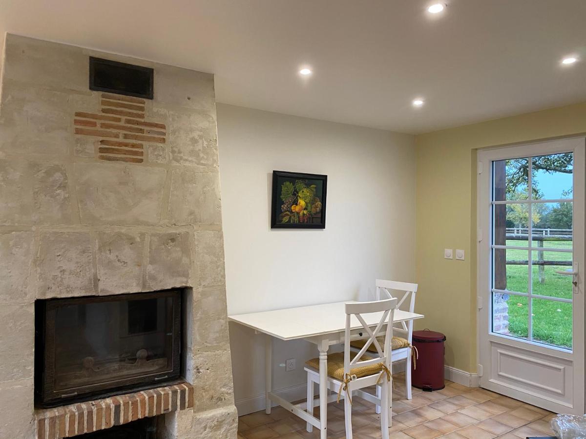La Longere Du Haras Apartment Manerbe ภายนอก รูปภาพ