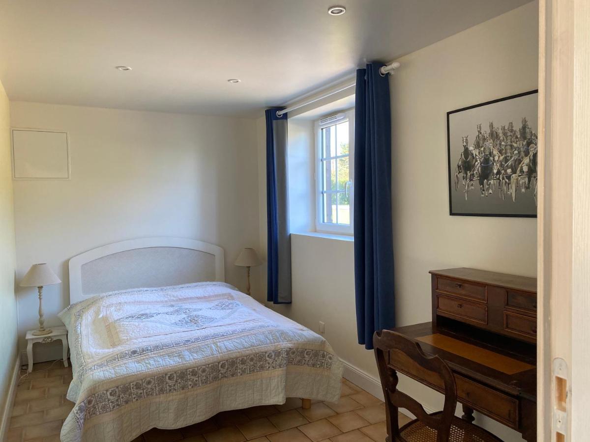 La Longere Du Haras Apartment Manerbe ภายนอก รูปภาพ
