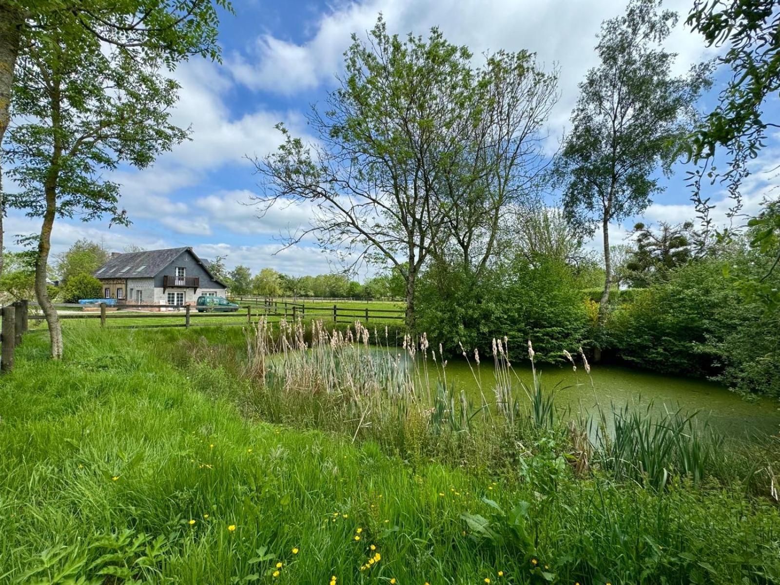 La Longere Du Haras Apartment Manerbe ภายนอก รูปภาพ